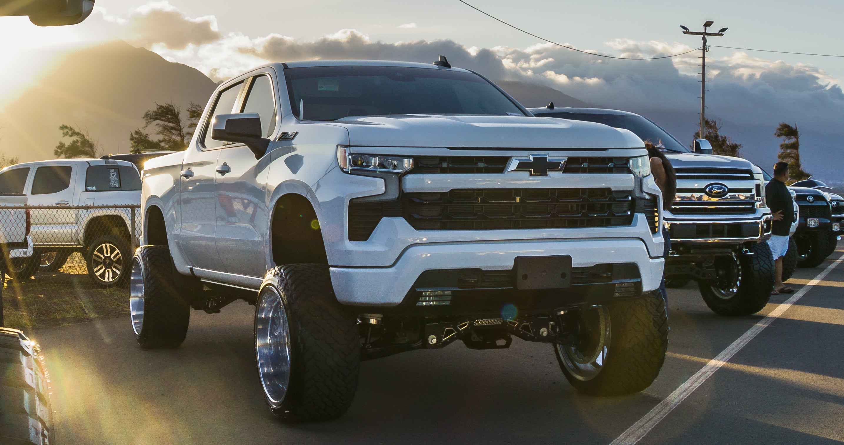 Chevy Silverado and GMC Sierra 1500